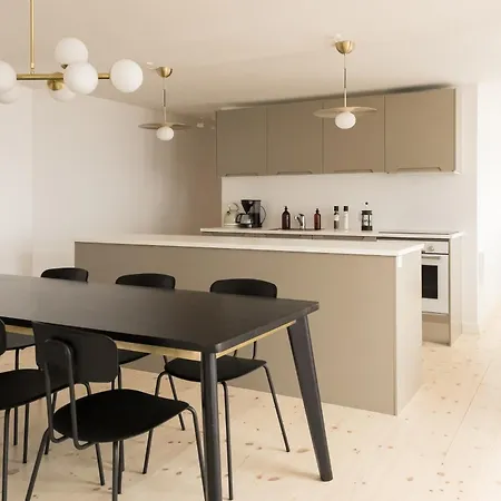 Central City Apartment On Best Location By Round Tower Copenhagen