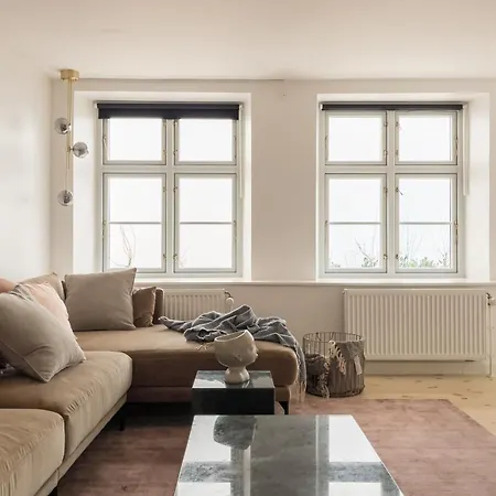 Apartment Central City Apartment On Best Location By Round Tower Copenhagen
