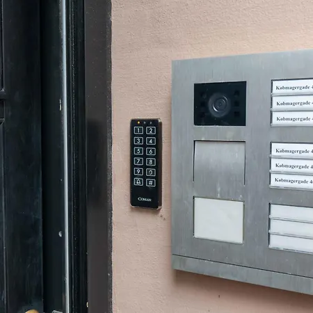 On Location By Round Tower Apartment Kopenhagen