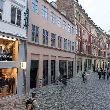Central City Apartment On Best Location By Round Tower * Copenhagen