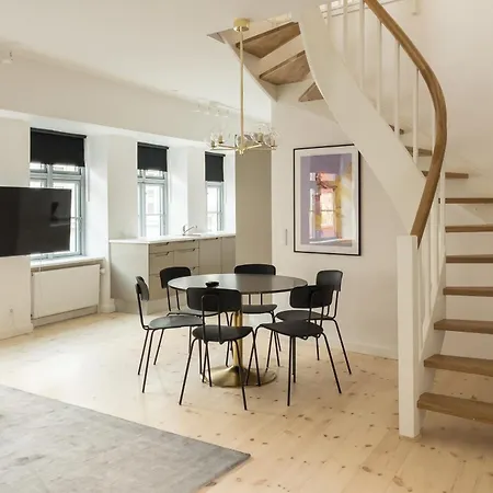 Apartment On Location By Round Tower Copenhagen