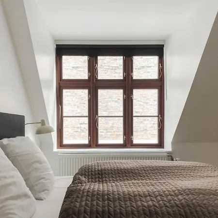 Apartment On Location By Round Tower *
