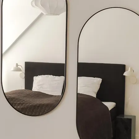 On Location By Round Tower * コペンハーゲン