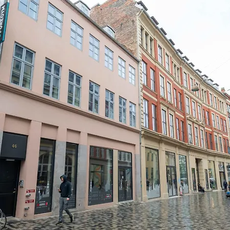 On Location By Round Tower Apartment Copenhagen