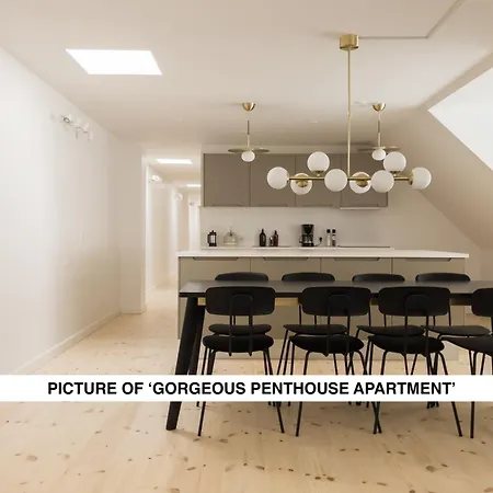 Apartment On Location By Round Tower *