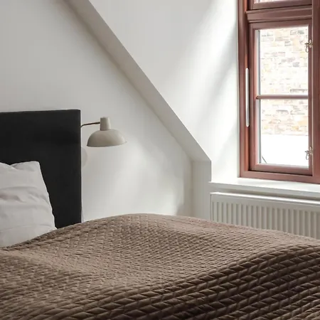 On Location By Round Tower Appartement