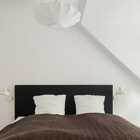 On Location By Round Tower Kopenhagen