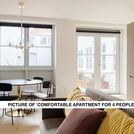 On Location By Round Tower * Kopenhagen